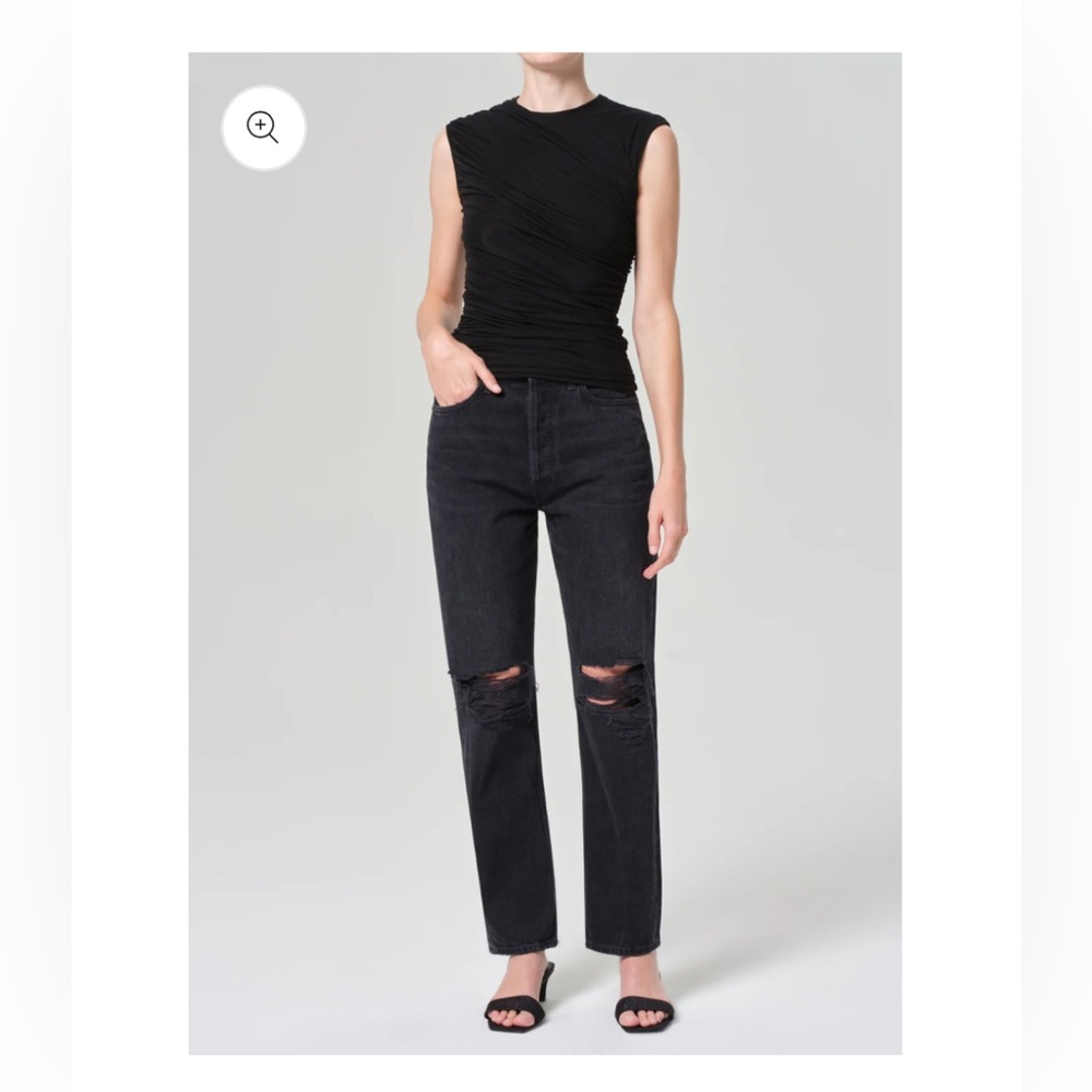 Agolde 90’s high rise straight leg size 23